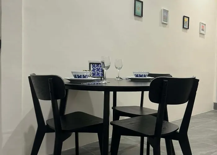 Scandi Haus Near Chinatown アパート *