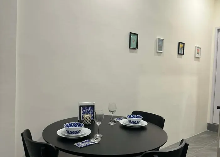 Scandi Haus Near Chinatown アパート *